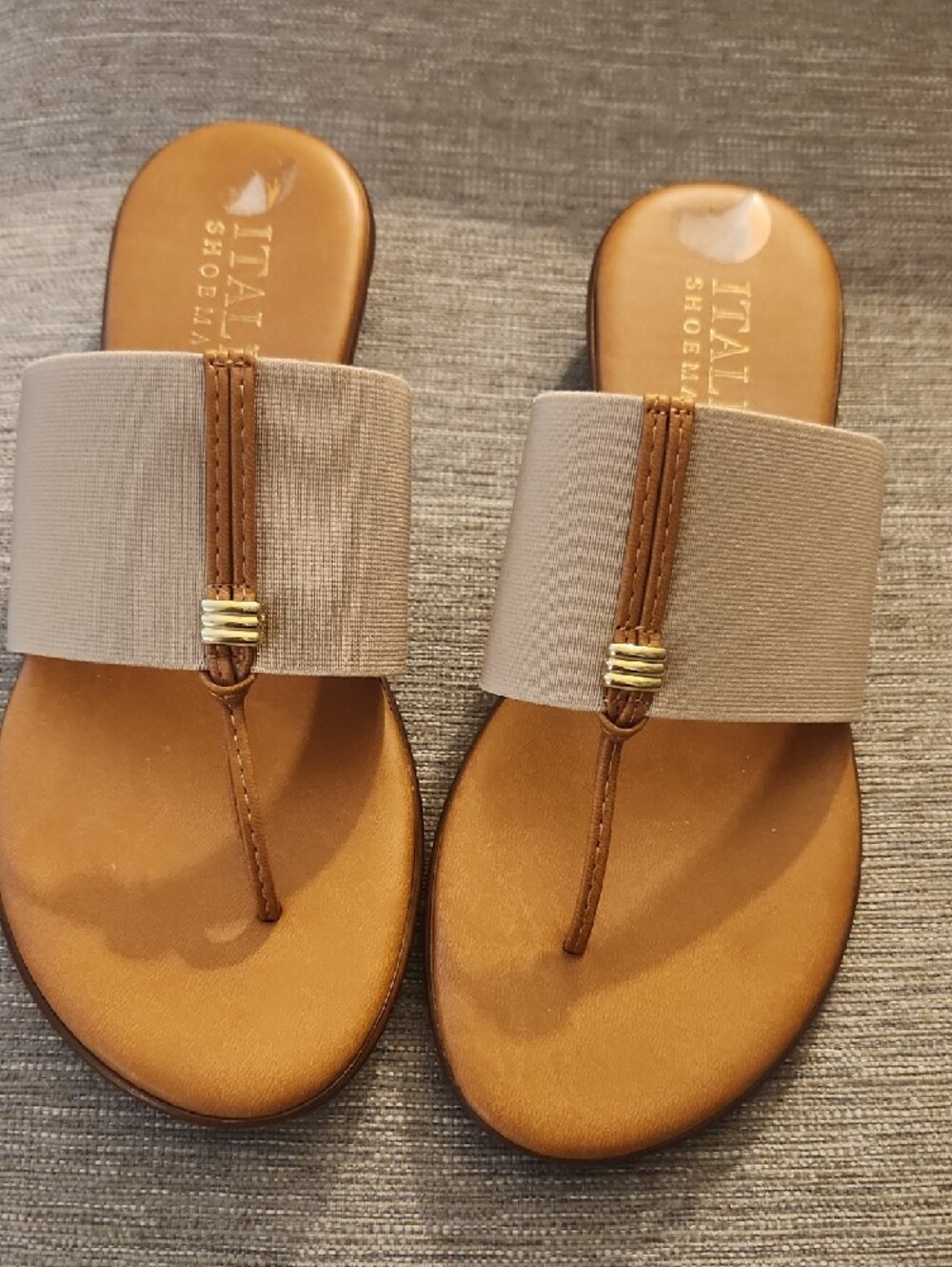Italian Shoemakers Tan and Cream Slide Sandals with Gold Accent